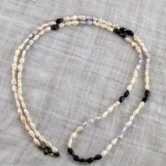 Freshwater Pearl Necklace - Picture 4 of 8